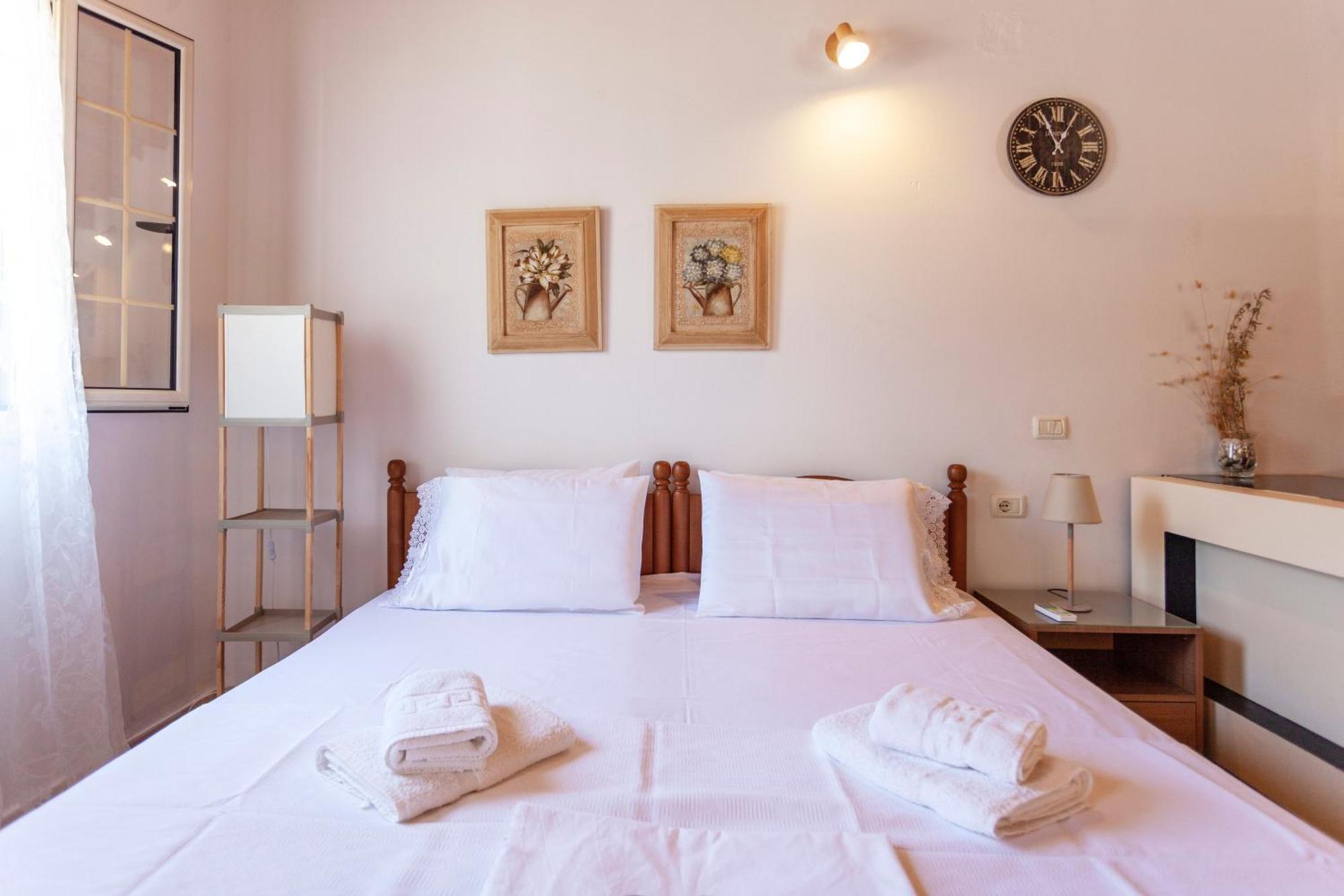 Retzos Rooms Himare Luaran gambar